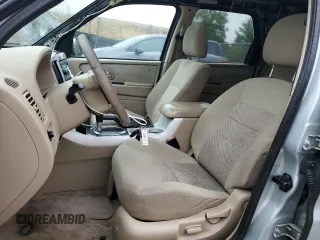 2005 Mercury Mariner Luxury z VIN 4M2CU56185DJ12005, wystawiony jako Copart lot #73570914 z przebiegiem 185 354 mil mil oraz Tytuł czysty. Historia ofert i sprzedaży dostępna na DreamBid. Obrazek 7.