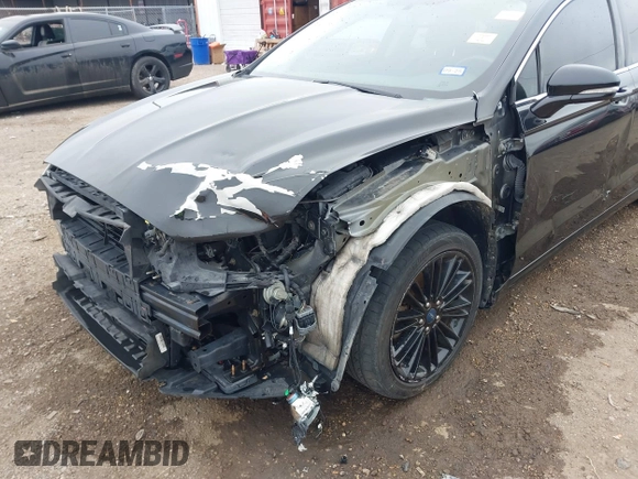 2014 Ford Fusion SE with VIN 1FA6P0HDXE5356467, listed as a IAAI auction lot 41252963 with 147,252 mi miles and . Bid and sale history available at DreamBid. Image 6.