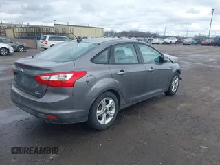2013 Ford Focus SE with VIN 1FADP3F27DL233262, listed as a IAAI auction lot 41734903 with 149,680 mi miles. Bid and sale history available at carsss.com. Image 4.