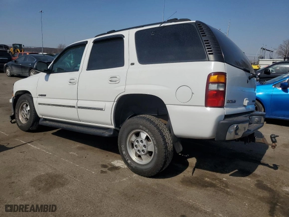 2001 Chevrolet Tahoe LT with VIN 1GNEK13T11J308275, listed as a Copart auction lot 48023235 with 81,516 mi miles and Salvage Title. Bid and sale history available at carsss.com. Image 2.