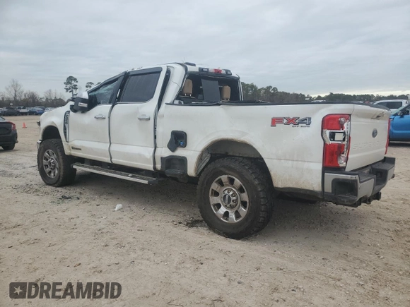 2024 Ford Super Duty F-250 SRW XL with VIN 1FT8W2BT7RED04138, listed as a Copart auction lot 42439295 with 0 mi miles and Salvage Title. Bid and sale history available at carsss.com. Image 2.