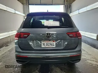 2024 Volkswagen Tiguan SE with VIN 3VV3B7AX1RM108036, listed as a IAAI auction lot 42796415 with 37,805 mi miles and . Bid and sale history available at DreamBid. Image 51.