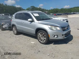 2011 Volkswagen Tiguan S with VIN WVGAV7AX0BW550630, listed as a IAAI auction lot 42445650 with 185,176 mi miles and . Bid and sale history available at DreamBid. Image 1.