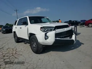2020 Toyota 4Runner SR5 with VIN JTEBU5JR5L5789434, listed as a Copart auction lot 59286615 with 63,057 mi miles and Salvage title. Bid and sale history available at DreamBid. Image 13.