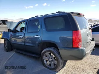 2008 GMC Yukon SLT w/4SB with VIN 1GKFC13J58J172594, listed as a Copart auction lot 44366105 with 0 mi miles and Salvage Title. Bid and sale history available at carsss.com. Image 2.