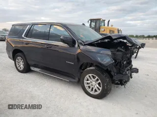 2021 Chevrolet Tahoe LS z VIN 1GNSCMKD5MR229435, wystawiony jako Copart lot #81240864 z przebiegiem 103 660 mil mil oraz Nie do naprawy • Non repairable. Historia ofert i sprzedaży dostępna na DreamBid. Obrazek 4.