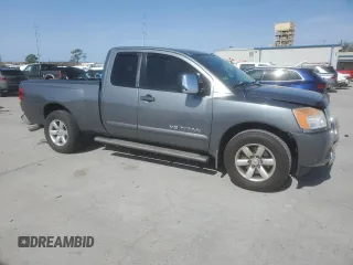 2014 Nissan Titan SV with VIN 1N6BA0CA9EN519615, listed as a Copart auction lot 47961635 with 130,734 mi miles and Salvage title. Bid and sale history available at DreamBid. Image 4.