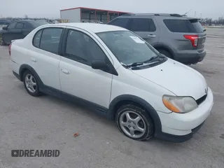 2001 Toyota ECHO z VIN JTDBT123010193829, wystawiony jako IAAI lot #41605220 z przebiegiem 135 820 mil mil oraz . Historia ofert i sprzedaży dostępna na DreamBid. Obrazek 1.