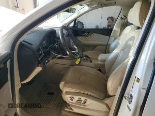2017 Audi Q7 Prestige z VIN WA1VAAF70HD047931, wystawiony jako Copart lot #48360985 z przebiegiem 113 562 mil mil oraz Szkoda całkowita • Salvage title. Historia ofert i sprzedaży dostępna na DreamBid. Obrazek 7.