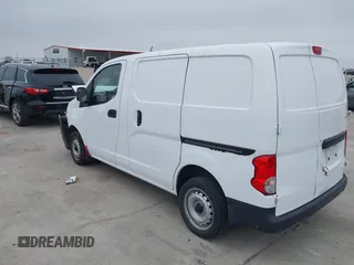 2019 Nissan NV200 S z VIN 3N6CM0KN6KK698911, wystawiony jako IAAI lot #41446778 z przebiegiem 52 558 mil mil oraz . Historia ofert i sprzedaży dostępna na DreamBid. Obrazek 3.
