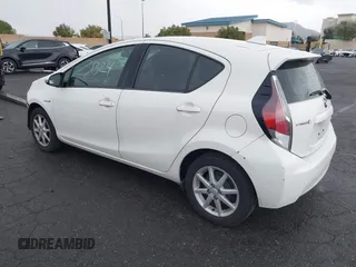 2015 Toyota Prius One with VIN JTDKDTB32F1094973, listed as a IAAI auction lot 41631324 with 177,948 mi miles and . Bid and sale history available at carsss.com. Image 3.