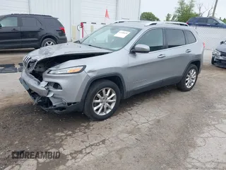 2016 Jeep Cherokee Limited with VIN 1C4PJMDB1GW181342, listed as a IAAI auction lot 42358434 with 162,137 mi miles and . Bid and sale history available at DreamBid. Image 18.