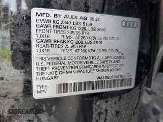 2025 Audi Q3 S line Premium z VIN WA1DECF35S1006731, wystawiony jako Copart lot #59266765 z przebiegiem 11 198 mil mil oraz Tytuł czysty. Historia ofert i sprzedaży dostępna na DreamBid. Obrazek 13.