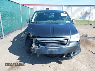 2015 Chrysler Town & Country Limited Platinum with VIN 2C4RC1GG2FR529357, listed as a IAAI auction lot 41924159 with 220,575 mi miles and . Bid and sale history available at DreamBid. Image 12.