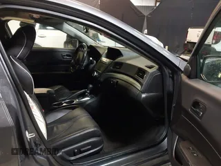 2019 Acura ILX w/Premium Pkg with VIN 19UDE2F76KA012106, listed as a IAAI auction lot 41460790 with 67,052 mi miles. Bid and sale history available at carsss.com. Image 5.