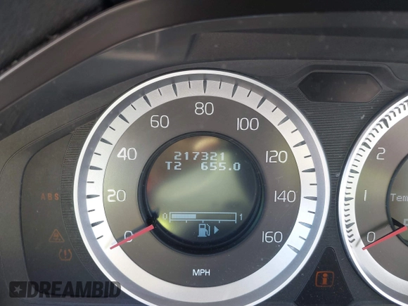 2012 Volvo S60 T5 with VIN YV1622FS5C2115706, listed as a IAAI auction lot 41864741 with 217,321 mi miles. Bid and sale history available at carsss.com. Image 15.