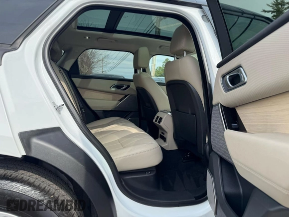 2021 Land Rover Range Rover Velar with VIN SALYJ2EU4MA301807, listed as a Copart auction lot 54084475 with 79,679 mi miles and Clean Title. Bid and sale history available at DreamBid. Image 6.