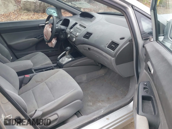 2006 Honda Civic LX with VIN 1HGFA16516L115313, listed as a IAAI auction lot 42018073 with 193,621 mi miles and . Bid and sale history available at DreamBid. Image 5.