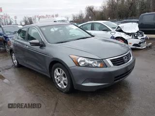 2009 Honda Accord LX-P z VIN JHMCP26469C016440, wystawiony jako IAAI lot #41503901 z przebiegiem 172 422 mil mil oraz . Historia ofert i sprzedaży dostępna na DreamBid. Obrazek 1.