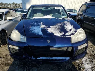 2010 Porsche Cayenne with VIN WP1AD2AP6ALA62078, listed as a Copart auction lot 42240135 with 127,848 mi miles and Salvage title. Bid and sale history available at DreamBid. Image 5.