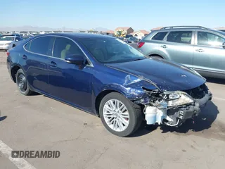 2013 Lexus ES 250 with VIN JTHBK1GG8D2010439, listed as a IAAI auction lot 42131237 with 145,012 mi miles and . Bid and sale history available at DreamBid. Image 1.