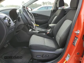 2020 Hyundai Kona SEL Plus with VIN KM8K62AAXLU558232, listed as a Copart auction lot 42994335 with 88,529 mi miles and Salvage Title. Bid and sale history available at carsss.com. Image 7.