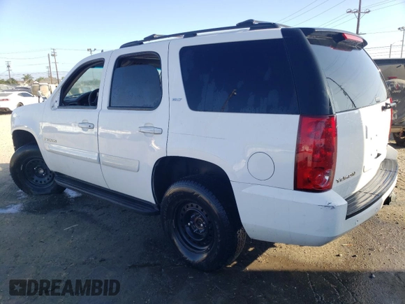 2007 GMC Yukon SLT with VIN 1GKFC13037R170429, listed as a Copart auction lot 68454074 with 0 mi miles and Salvage Title. Bid and sale history available at carsss.com. Image 2.