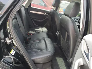 2017 Audi Q3 Premium z VIN WA1BCCFS1HR011987, wystawiony jako Copart lot #55791495 z przebiegiem 107 864 mil mil oraz Szkoda całkowita • Salvage title. Historia ofert i sprzedaży dostępna na DreamBid. Obrazek 11.