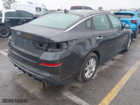 2018 Kia Optima LX with VIN KNAGT4L39J5234822, listed as a IAAI auction lot 41803968 with 95,985 mi miles. Bid and sale history available at carsss.com. Image 4.