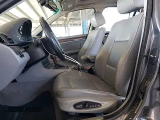2003 BMW 3 Series 325xi with VIN WBAEU33433PH90917, listed as a Copart auction lot 49251395 with 277,403 mi miles and Salvage Title. Bid and sale history available at carsss.com. Image 7.