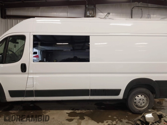 2022 Ram ProMaster Cargo with VIN 3C6MRVJG5NE120608, listed as a IAAI auction lot 41583783 with 17,630 mi miles and . Bid and sale history available at DreamBid. Image 14.