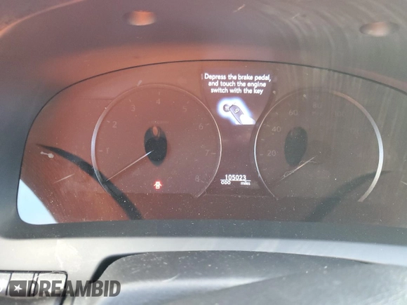 2014 Lexus LS 460 L with VIN JTHGL5EF6E5053407, listed as a Copart auction lot 86122884 with 105,023 mi miles and Salvage title. Bid and sale history available at DreamBid. Image 9.