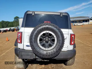 2023 Ford Bronco with VIN 1FMEE5DP4PLA96702, listed as a Copart auction lot 57574165 with 9,258 mi miles and Salvage title. Bid and sale history available at DreamBid. Image 6.