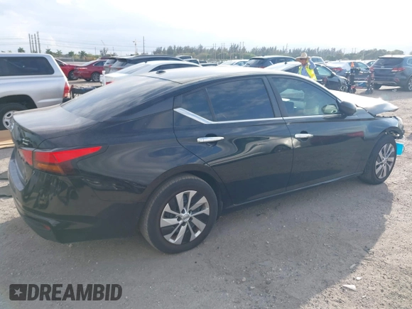 2020 Nissan Altima S with VIN 1N4BL4BV7LC198648, listed as a IAAI auction lot 41581583 with 83,794 mi miles and . Bid and sale history available at DreamBid. Image 4.