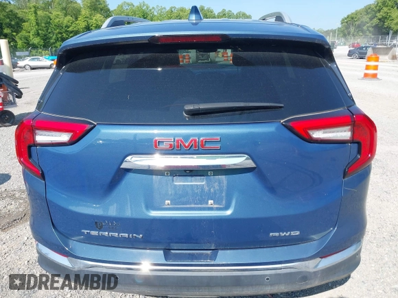 2024 GMC Terrain SLT z VIN 3GKALVEG7RL310682, wystawiony jako IAAI lot #42388049 z przebiegiem 9 792 mil mil oraz . Historia ofert i sprzedaży dostępna na DreamBid. Obrazek 16.