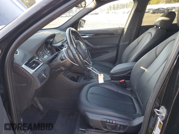2018 BMW X1 xDrive28i with VIN WBXHT3C32J5K29918, listed as a Copart auction lot 52741805 with 46,339 mi miles and Salvage Title. Bid and sale history available at carsss.com. Image 7.