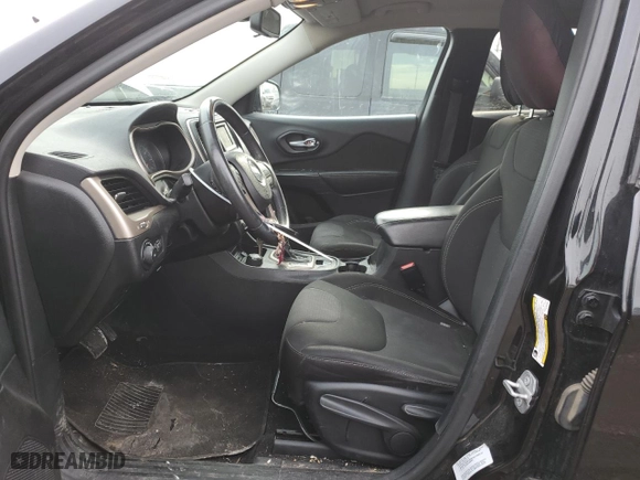 2015 Jeep Cherokee Latitude with VIN 1C4PJMCB6FW738889, listed as a Copart auction lot 50124425 with 172,616 mi miles and Salvage Title. Bid and sale history available at carsss.com. Image 7.