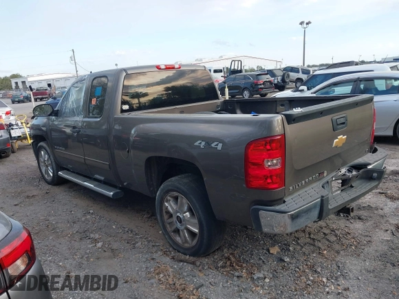 2013 Chevrolet Silverado 1500 LT with VIN 1GCRKSE70DZ202177, listed as a IAAI auction lot 41515775 with 189,671 mi miles and . Bid and sale history available at DreamBid. Image 13.