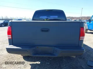 2004 Dodge Dakota Sport with VIN 1D7HG38K84S608161, listed as a IAAI auction lot 41863394 with 145,288 mi miles and . Bid and sale history available at DreamBid. Image 16.