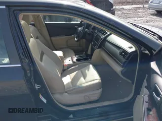 2014 Toyota Camry SE with VIN 4T1BK1FK3EU537670, listed as a IAAI auction lot 41649097 with 64,636 mi miles. Bid and sale history available at carsss.com. Image 5.