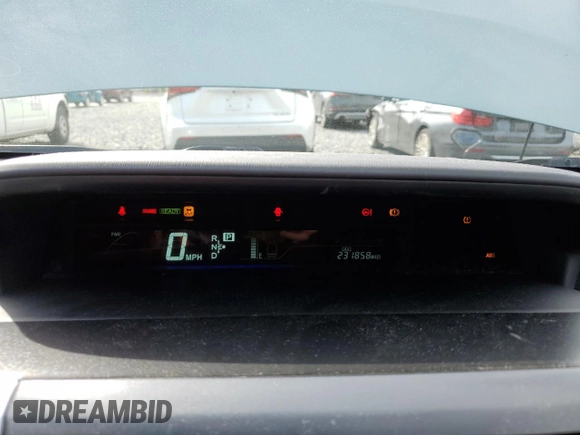 2014 Toyota Prius Two z VIN JTDZN3EU1E3299929, wystawiony jako Copart lot #56639285 z przebiegiem 231 858 mil mil oraz Czysty tytuł • Clean title. Historia ofert i sprzedaży dostępna na DreamBid. Obrazek 9.