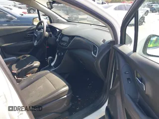 2018 Chevrolet Trax LT with VIN KL7CJLSB5JB591732, listed as a IAAI auction lot 42232548 with 153,859 mi miles and . Bid and sale history available at carsss.com. Image 5.
