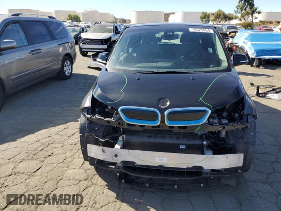 2021 BMW i3 with VIN WBY8P2C01M7H98318, listed as a Copart auction lot 76525254 with 26,276 mi miles and Salvage Title. Bid and sale history available at carsss.com. Image 5.
