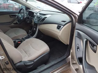2015 Hyundai Elantra SE with VIN 5NPDH4AE9FH587774, listed as a IAAI auction lot 41960355 with 175,727 mi miles. Bid and sale history available at carsss.com. Image 5.