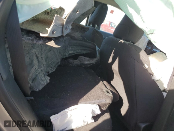 2015 Jeep Cherokee Sport z VIN 1C4PJMAB8FW776627, wystawiony jako Copart lot #47873235 z przebiegiem Nie podano mil oraz Szkoda całkowita • Salvage title. Historia ofert i sprzedaży dostępna na DreamBid. Obrazek 11.