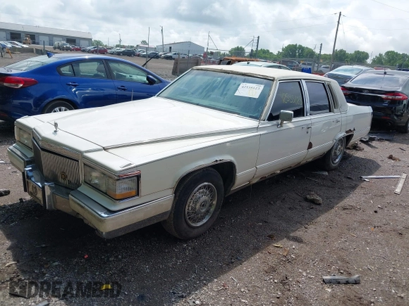 1991 Cadillac Brougham z VIN 1G6DW54E5MR723477, wystawiony jako IAAI lot #42535123 z przebiegiem 300 768 mil mil oraz . Historia ofert i sprzedaży dostępna na DreamBid. Obrazek 2.