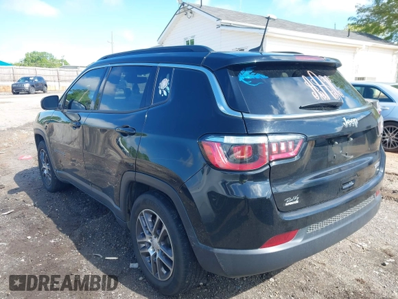 2020 Jeep Compass Latitude with VIN 3C4NJCBBXLT166004, listed as a IAAI auction lot 42025390 with 106,271 mi miles and . Bid and sale history available at carsss.com. Image 3.