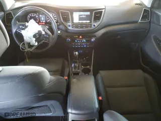 2018 Hyundai Tucson Value with VIN KM8J33A23JU823248, listed as a Copart auction lot 42967005 with 107,295 mi miles and Salvage Title. Bid and sale history available at carsss.com. Image 8.