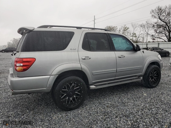 2001 Toyota Sequoia SR5 with VIN 5TDZT34A01S024249, listed as a Copart auction lot 42493465 with 174,587 mi miles and Salvage Title. Bid and sale history available at carsss.com. Image 3.
