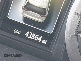 2020 Toyota Sienna XLE Auto Access Seat z VIN 5TDYZ3DCXLS074980, wystawiony jako IAAI lot #39735841 z przebiegiem 43 864 mil mil oraz . Historia ofert i sprzedaży dostępna na DreamBid. Obrazek 7.